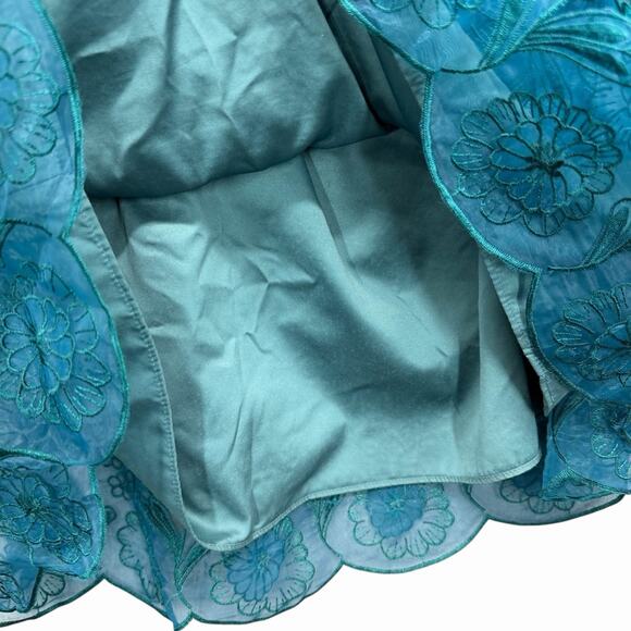Yoana Baraschi A-Line Skirt Womens Sz 8 Teal 3D Floral Embroidered Mesh Lined - Picture 9 of 9